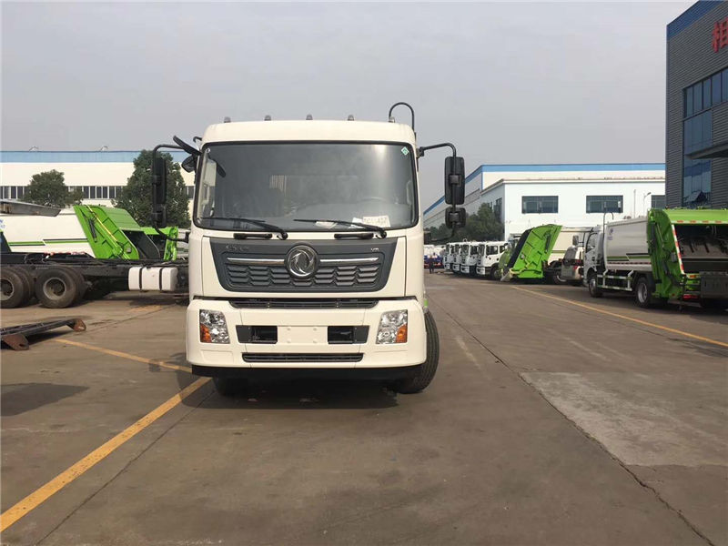 国六东风天锦压缩式垃圾车
