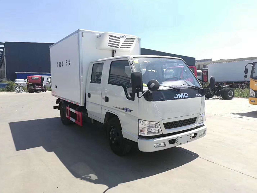 五十铃双排冷藏车|3.2米冷藏车